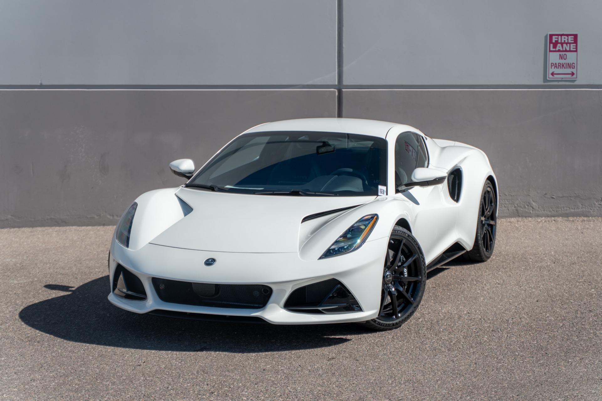 MIST WHITE 2026 Lotus Emira