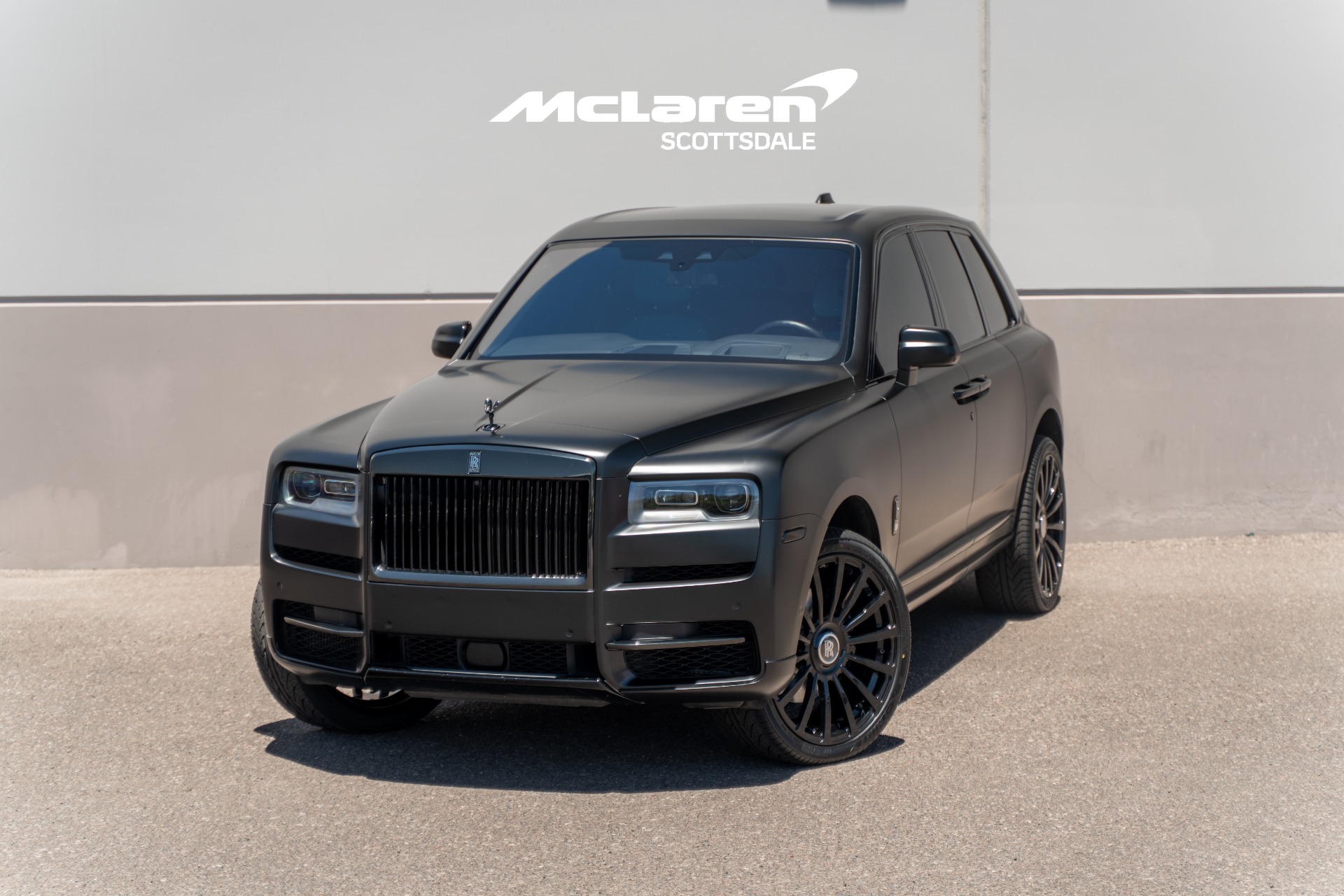 2023 Rolls-Royce Cullinan Black Badge's photo