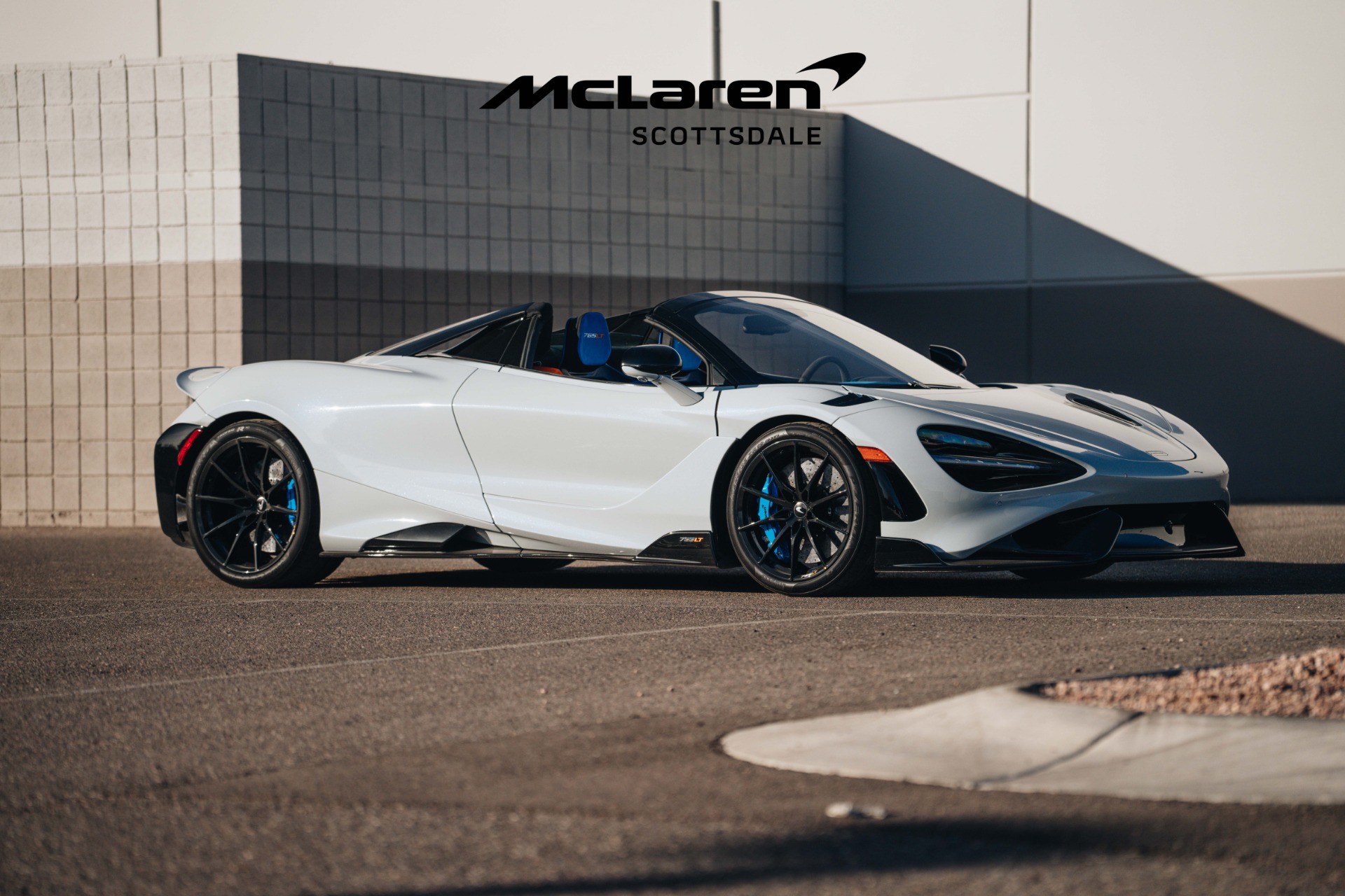 FEATURE – SEDAN ALL-PURPOSE ONLINE STORE
