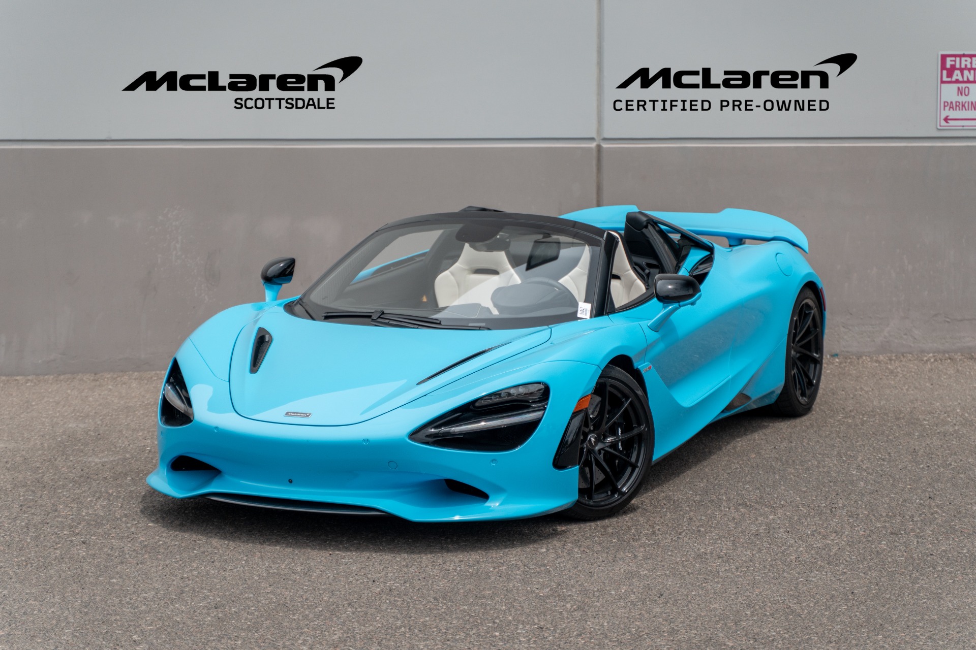 2025 McLaren 750S 4.0 V8 Spider's photo