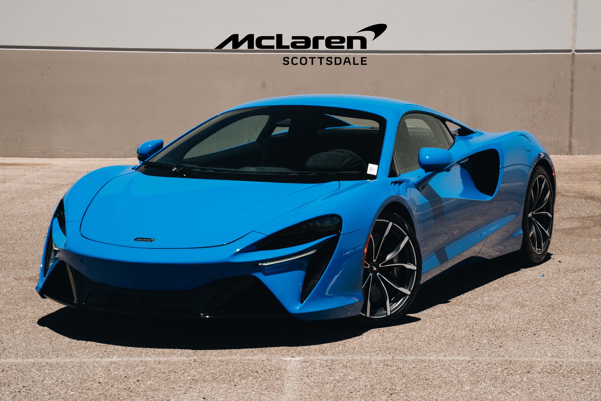 2023 McLaren Artura 3.0 Techlux's photo