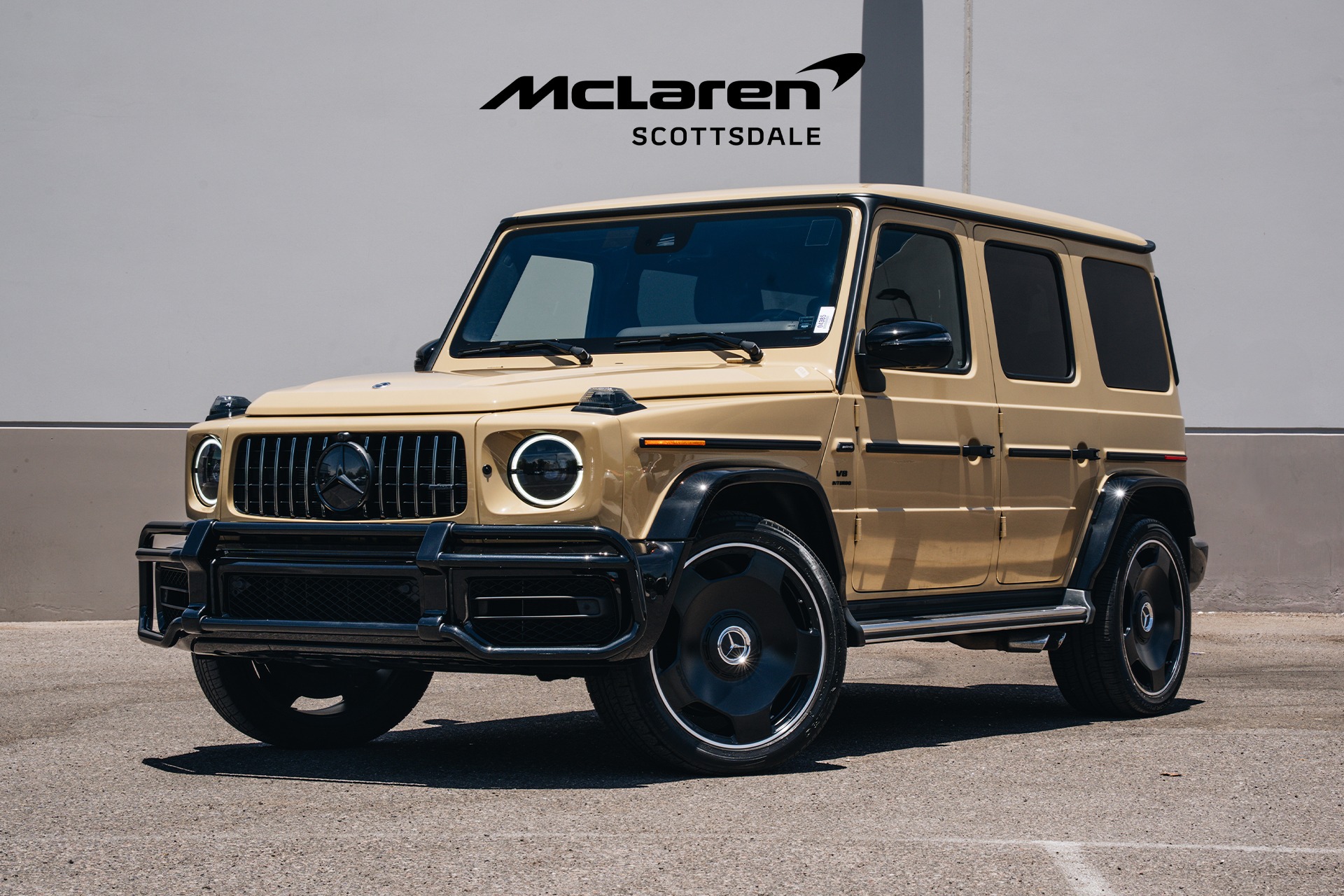 gold-mercedes-benz-g-wagon