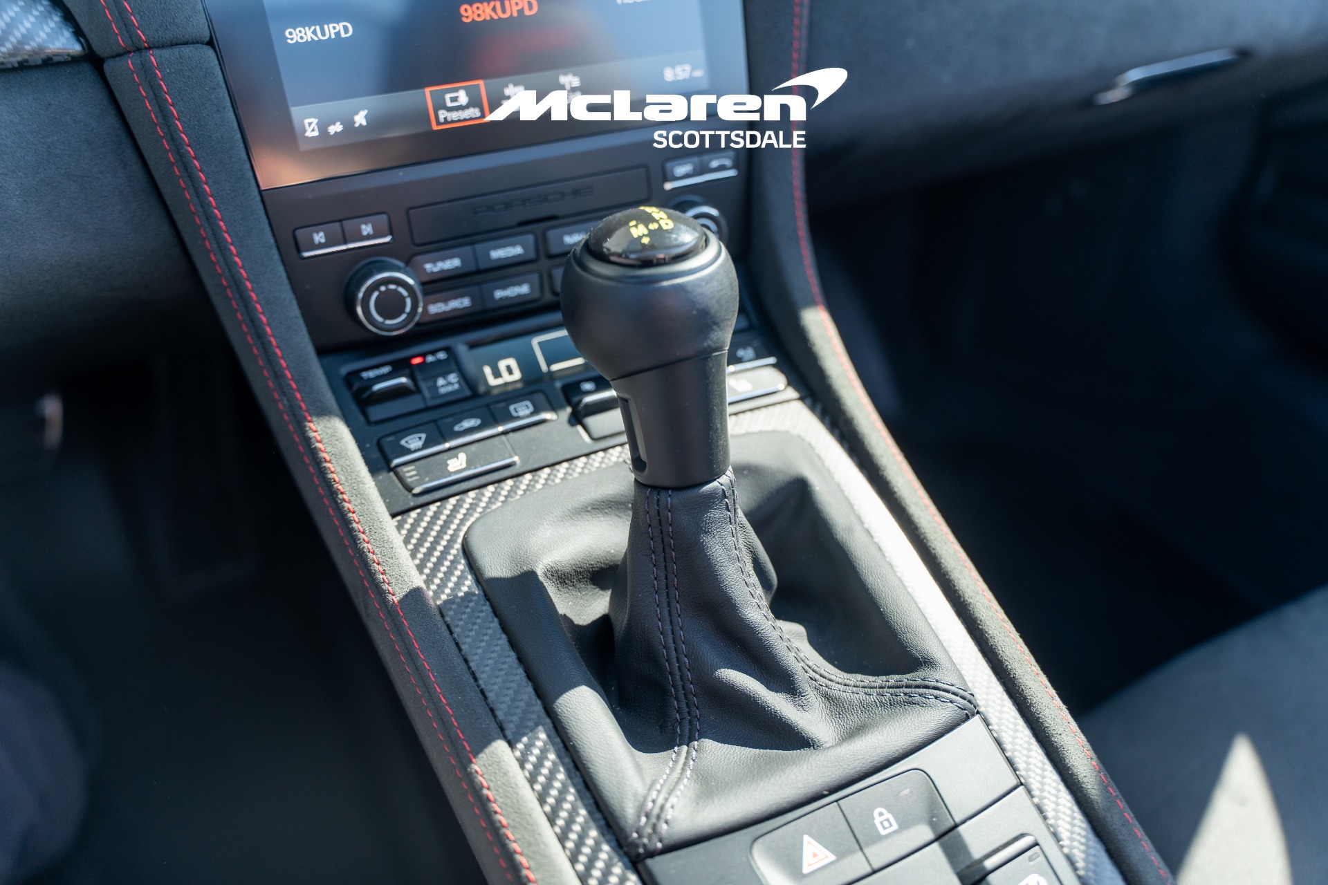 2024 Porsche 718 Spyder RS - Photo 17