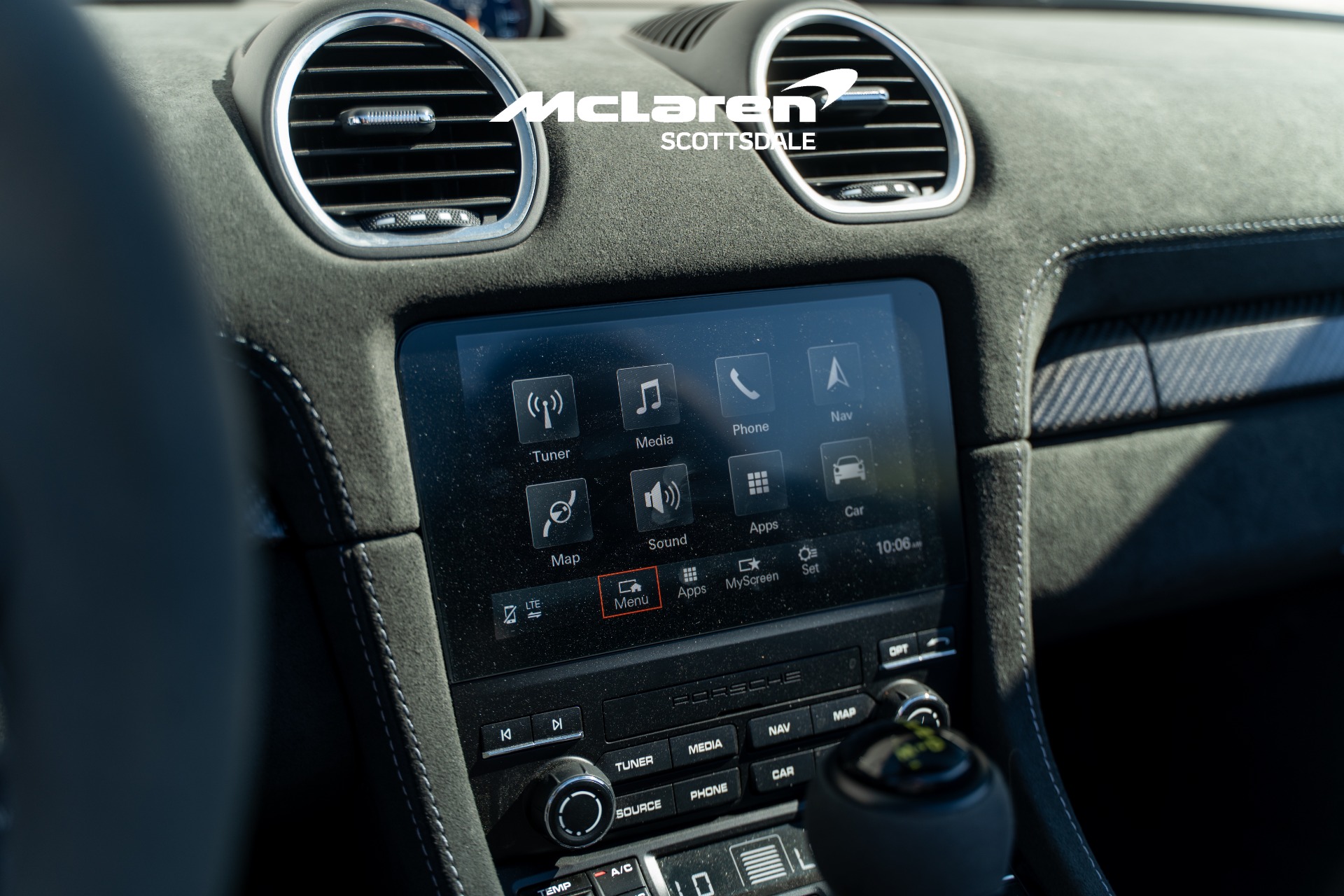 2024 Porsche 718 Spyder RS - Photo 16
