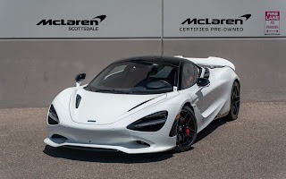 2024 McLaren 750S 4.0 V8's photo