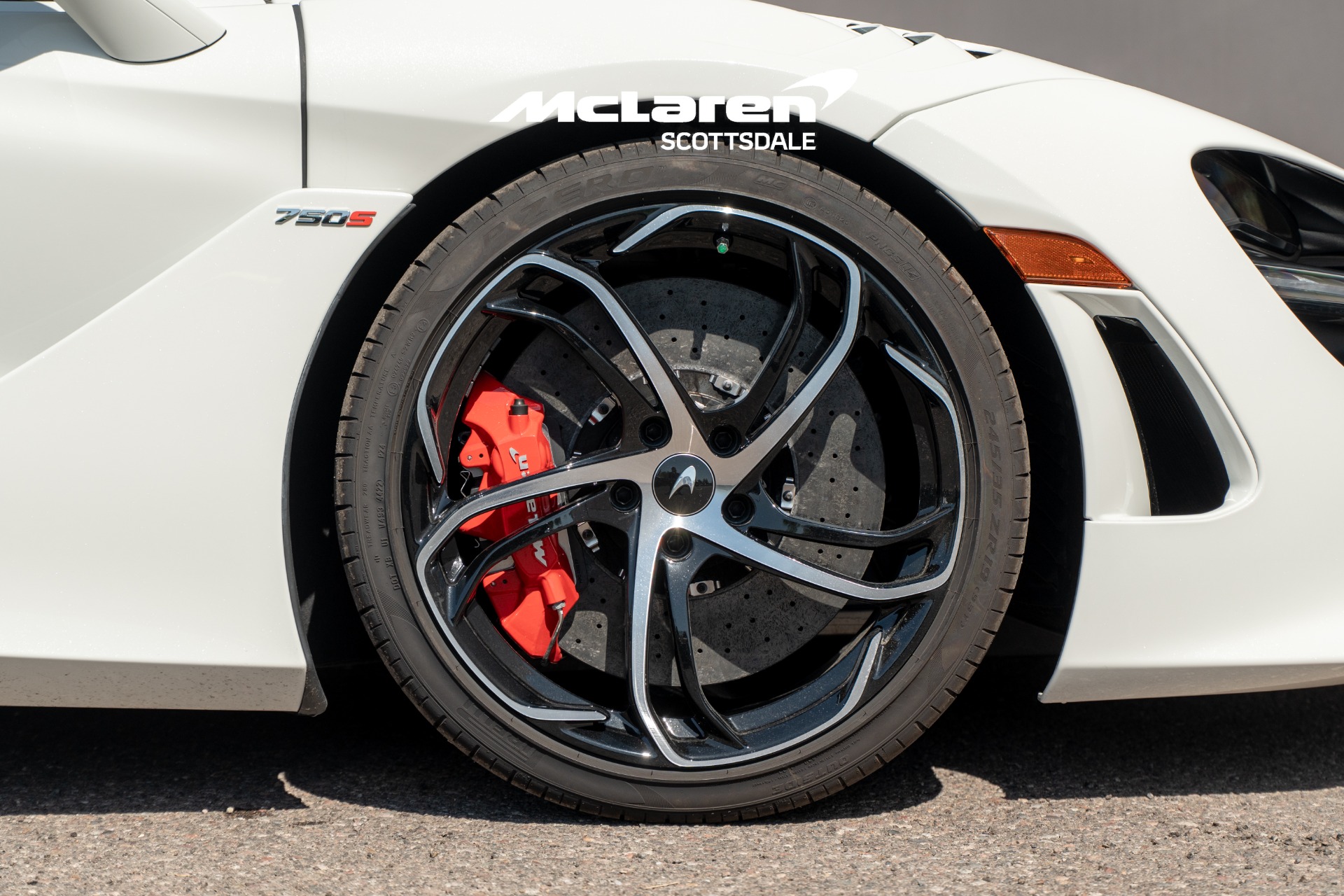 2024 McLaren 750S Base - Photo 36