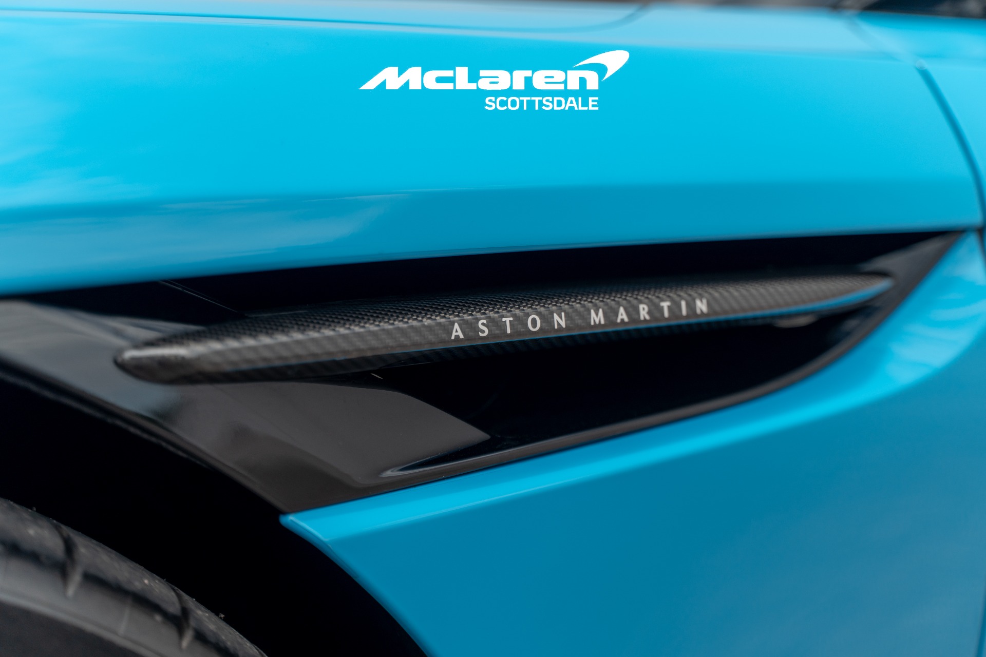 2024 Aston Martin DB12 Base - Photo 26