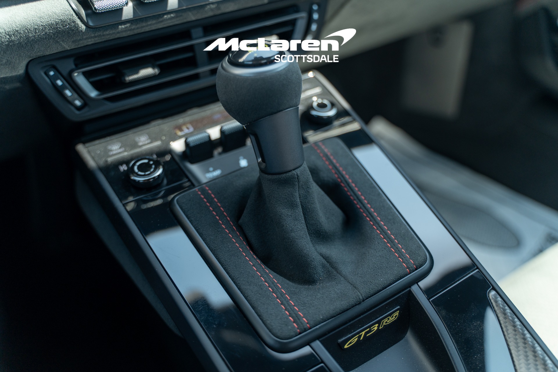 2024 Porsche 911 GT3 RS - Photo 17