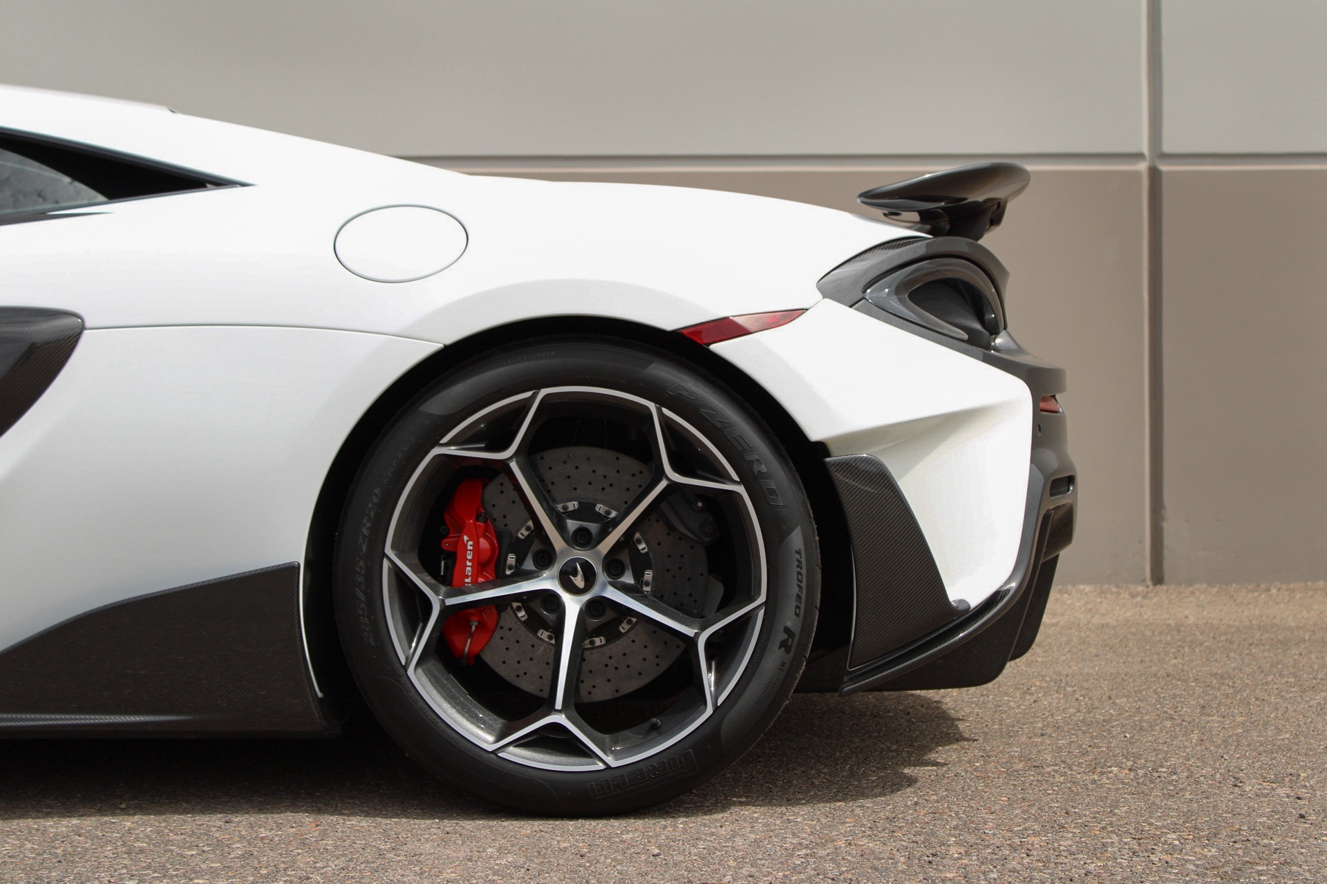 【2024年新作】 Used 2019 MCLAREN 600LT For Sale (Sold) | McLaren Scottsdale 犬服・アクセサリー