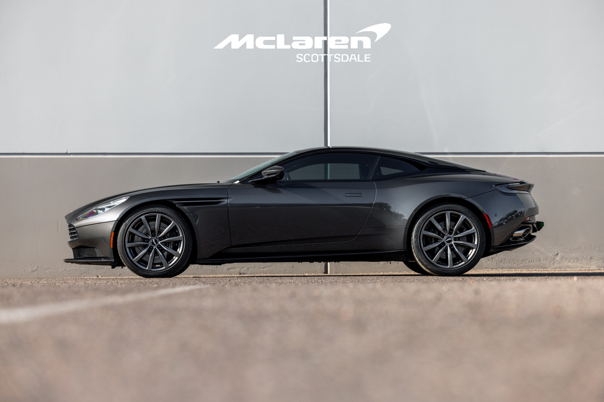 Used 2018 ASTON MARTIN DB11 V12 For Sale (Sold) | McLaren