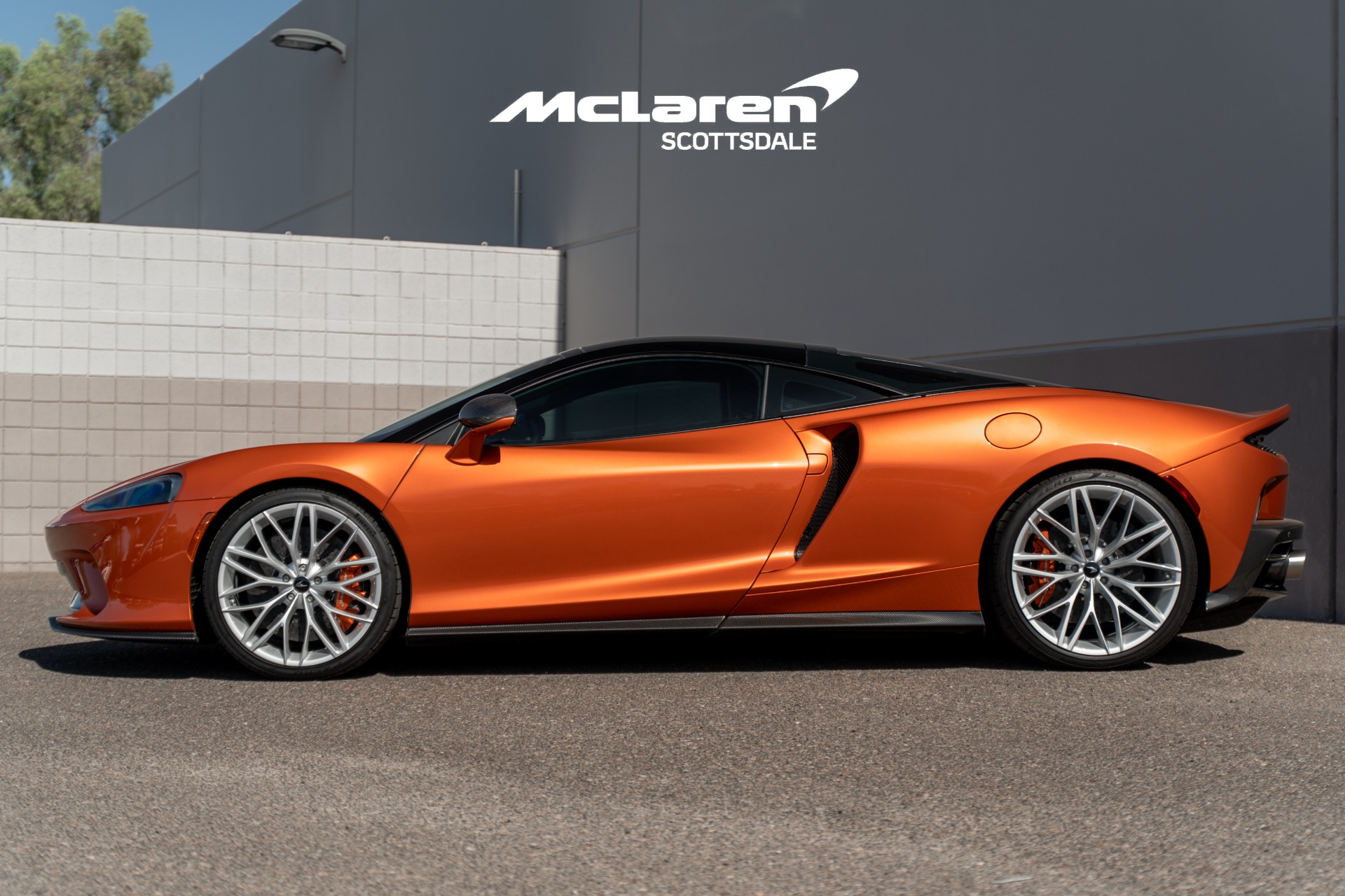 カーペンター GT-γ 160 オレンジ　中古品 Used 2021 MCLAREN GT For Sale (Sold) | McLaren Scottsdale Stock #05064