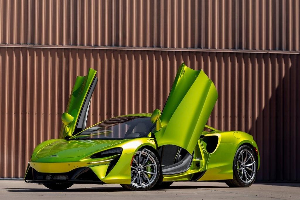 McLaren Scottsdale Has a Sensational CPO 2023 McLaren Artura Vision Available