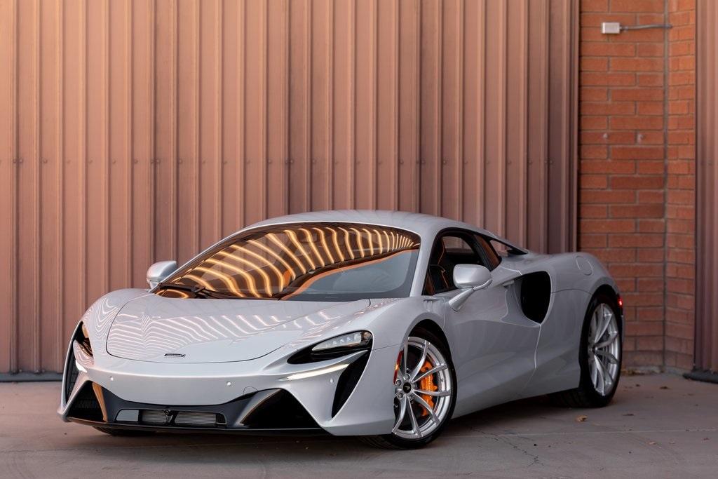 2023 McLaren Performance Lease Special
